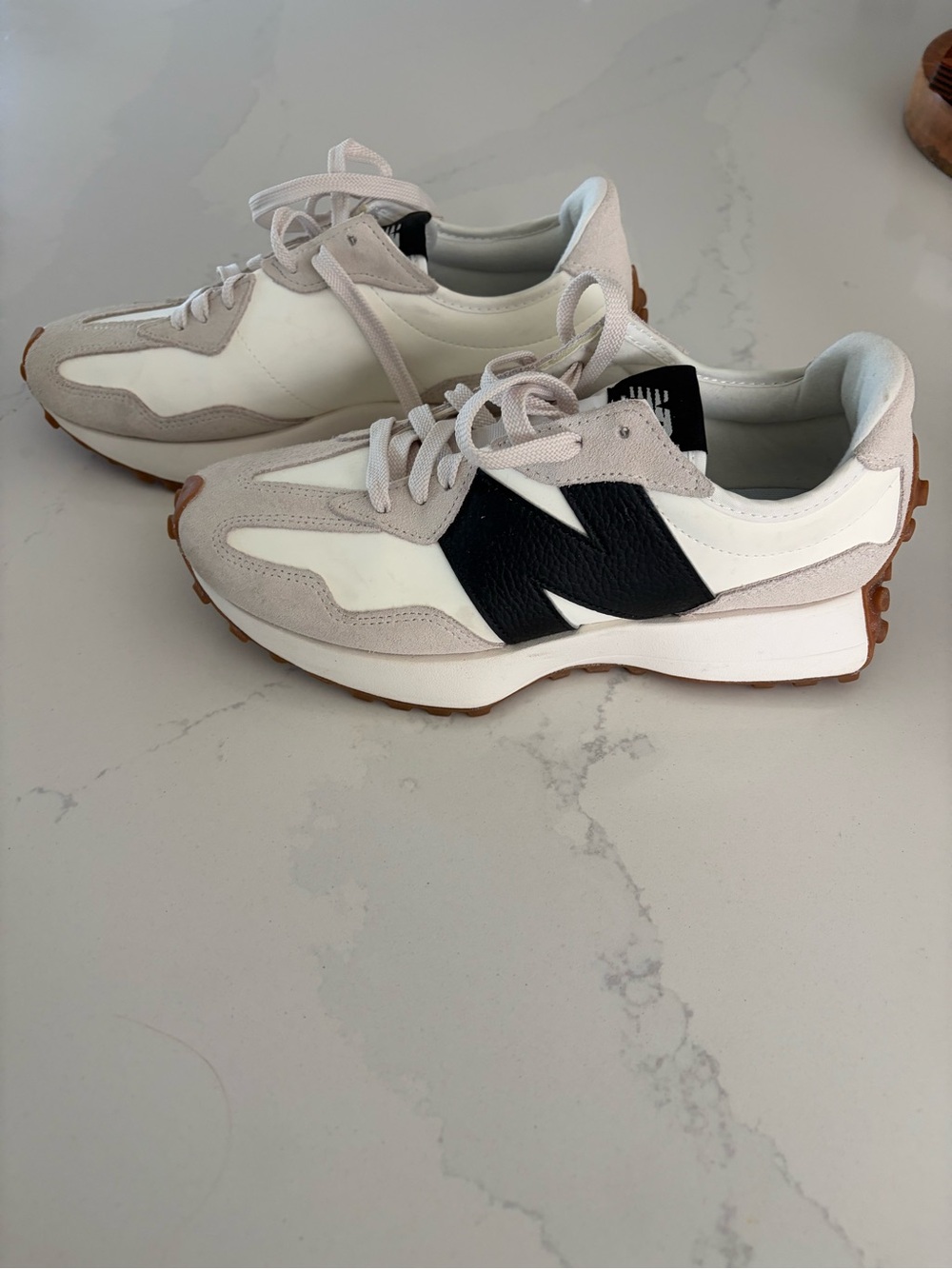 New balance 327 sea salt with gum